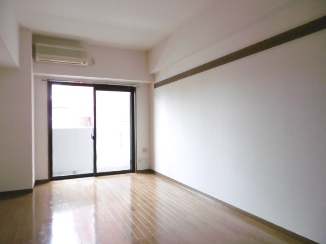 第３今泉ビル0301号室 居室1