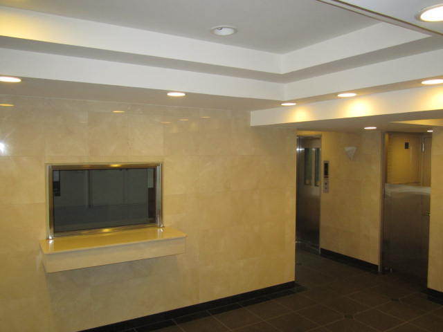 パレステュディオ文京音羽1階 清潔なロビーです