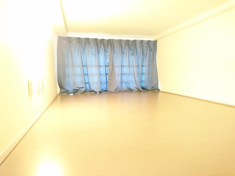 レオパレスファーレⅡ 内観