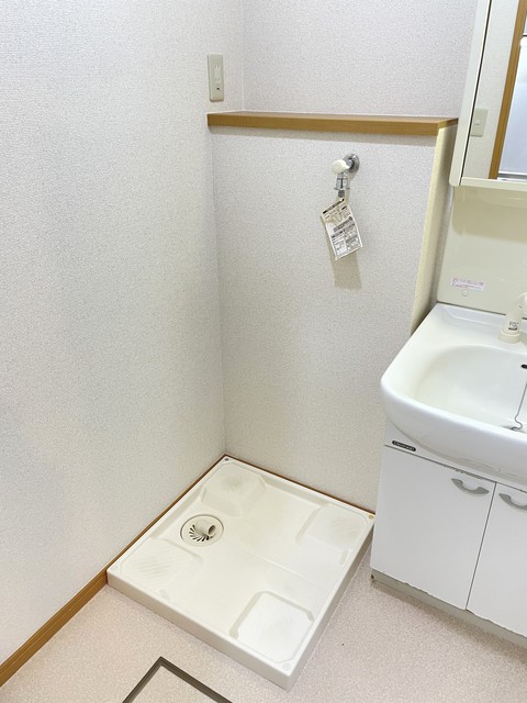 アメニティハイム 同物件の別居室写真です