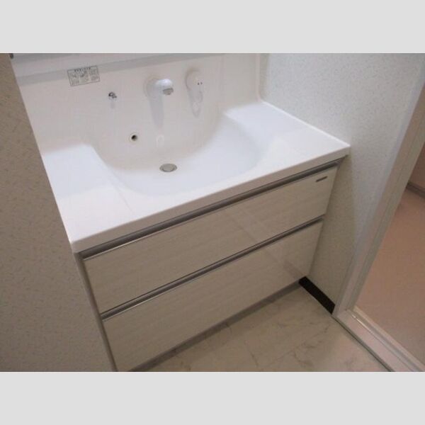 オーシャンビュー壱番館806号室 洗髪洗面化粧台