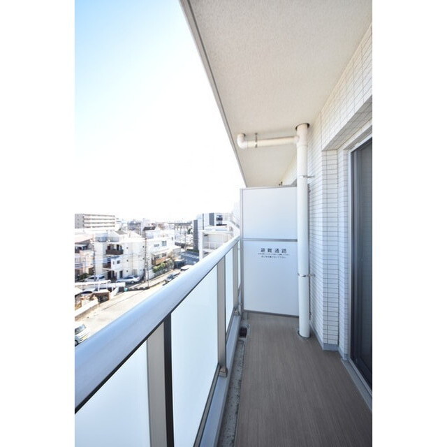 Court Blanche0517号室 内観