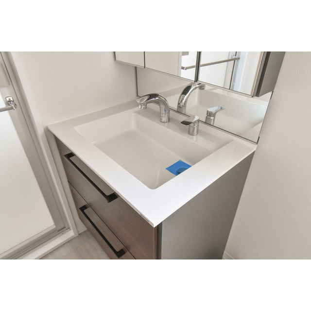 オーパスホームズ白山0503号室 内観