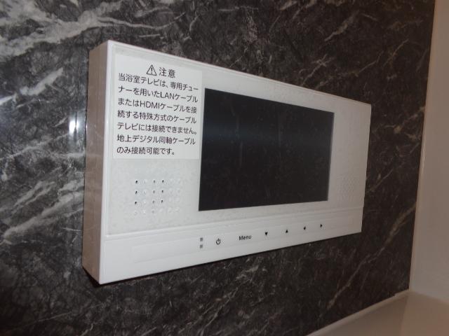 三里塚　アパートⅢ期新築工事203号室 浴室ＴＶ（イメージ）