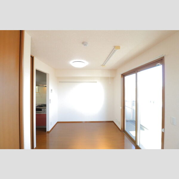 リヴィエール307号室 洋室