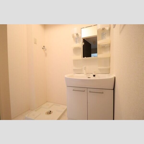スマイルコート　5番館101号室 洗髪洗面化粧台
