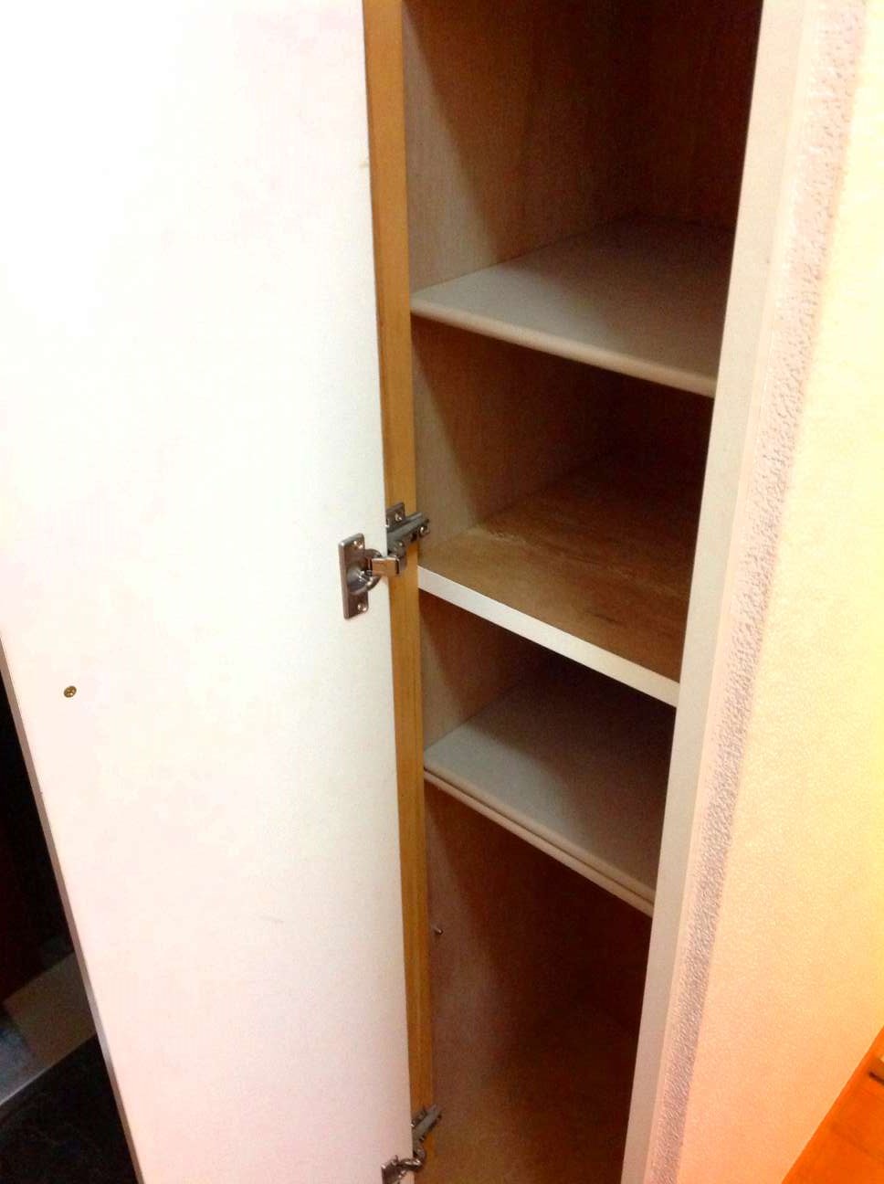 レオパレスクエスト208号室 玄関