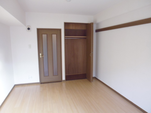 第３今泉ビル リビング