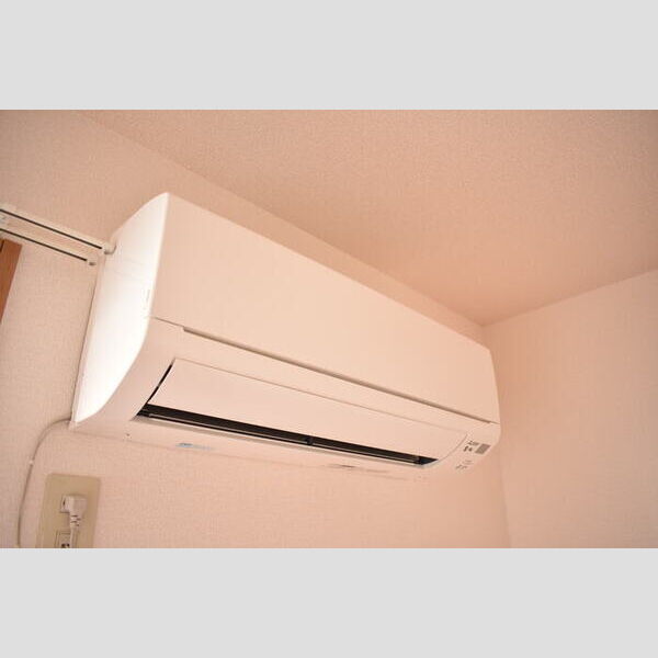 メゾン・ド・アレーズ エアコン