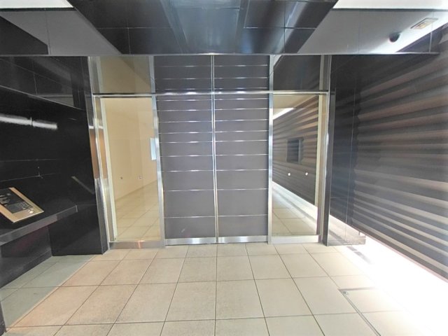 プレミアムキューブ東十条アリア803号室 エントランス