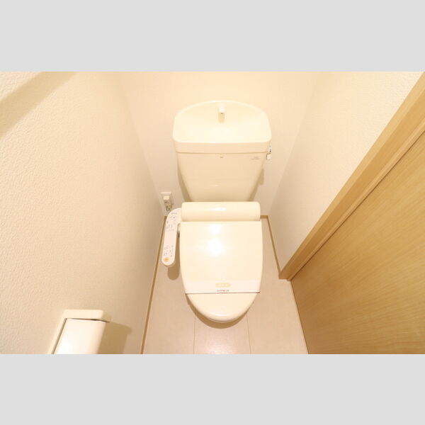 ラ ロジュマン シャンティ 温水洗浄暖房便座