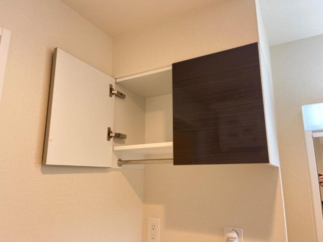 リバーテラス・田名 洗濯機上収納