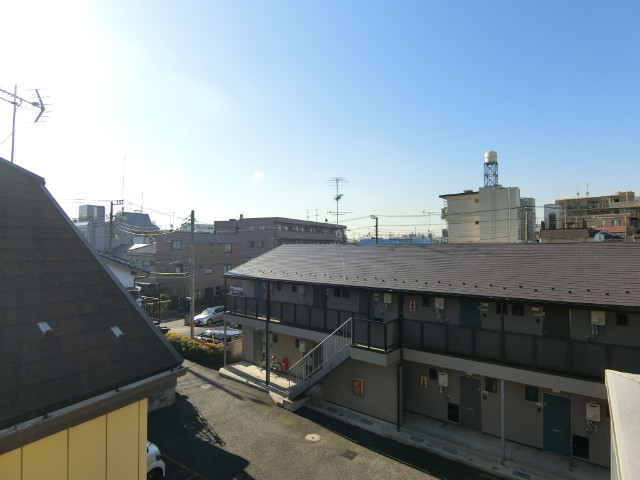 メゾンドムートン3階 （同建物3Ｆ角部屋の写真です）