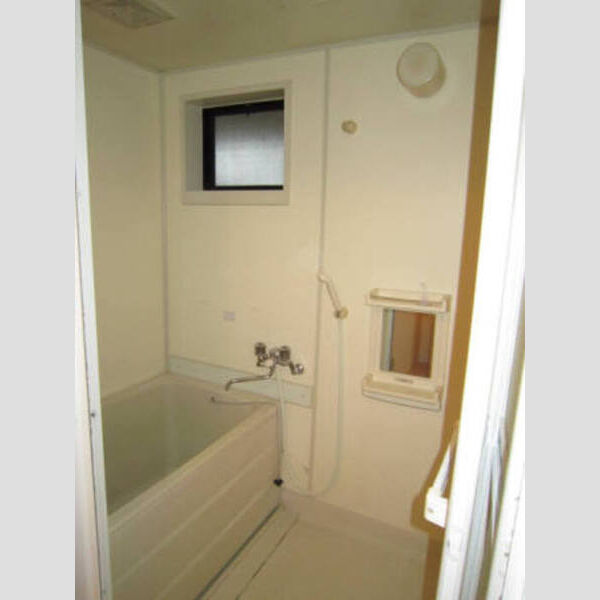 ジュネス陽光台203号室 浴室