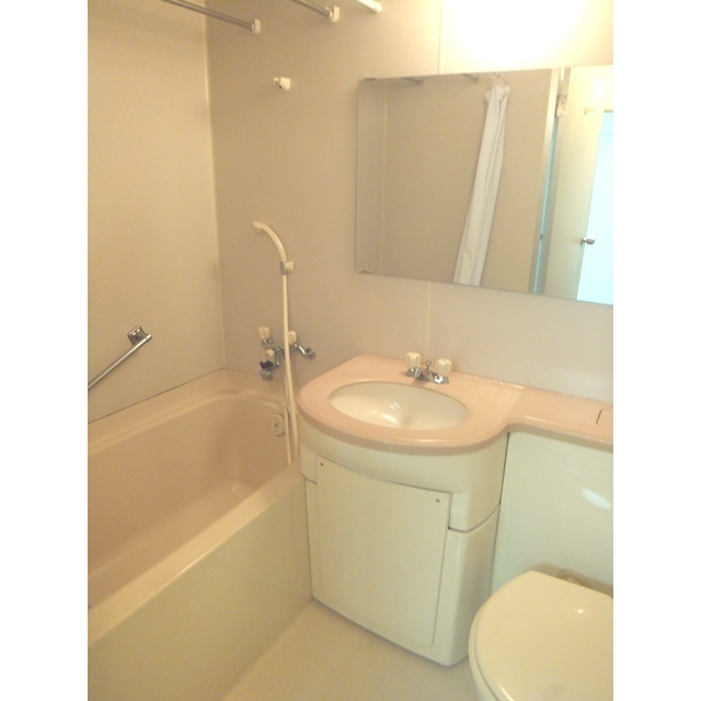 ココヒルズⅢ202号室 お風呂