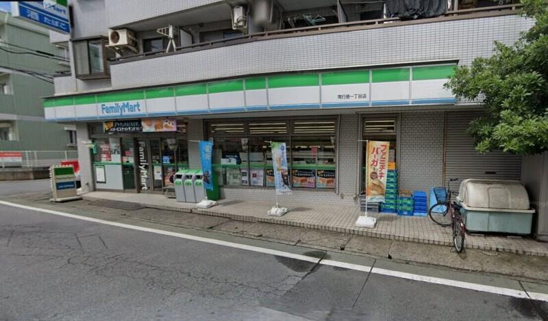 ローズアパート(Q-057) ファミリーマート南行徳一丁目店