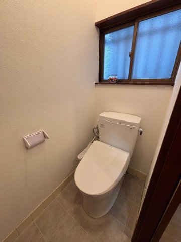 南増尾戸建 新品の洗浄便座