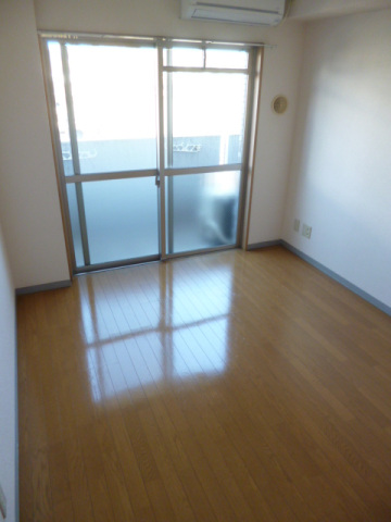 スカイコート新宿落合第6413号室 ※同タイプ参考写真