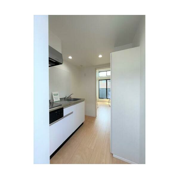 リラート美園 玄関