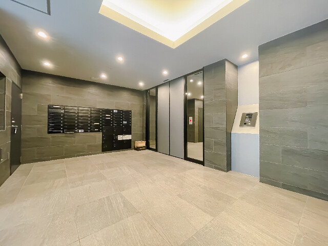 ドゥーエ入谷Ⅰ11階 エントランス