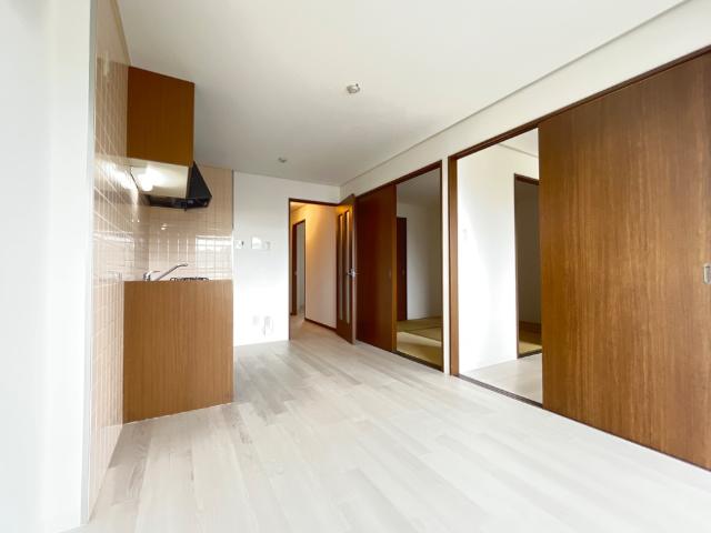 パークサイドほそや 室内