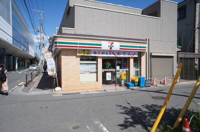 シビリアンコーポ0101号室 セブンイレブン市川妙典駅前店