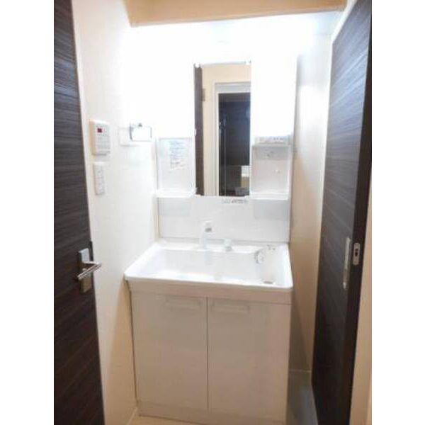 アリュール0106号室 洗面