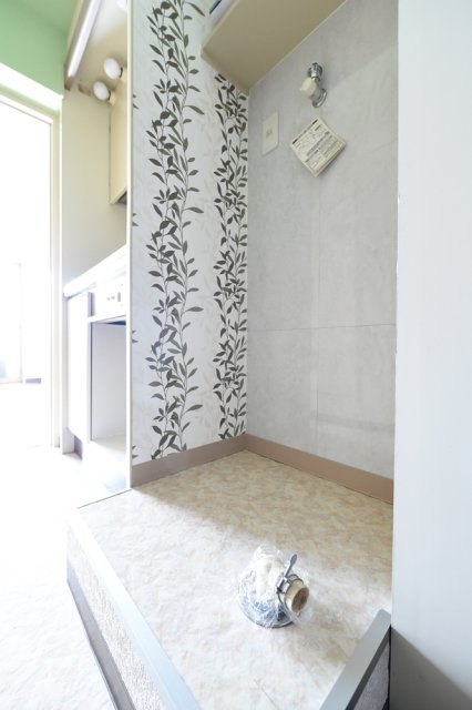 プライムガーデン桜上水3階 室内洗濯機置場