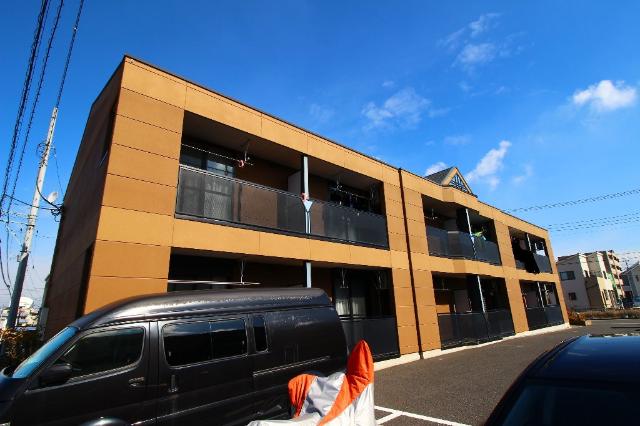 メゾン　デ　ファミーユ　Ｋ 外観写真（昼）