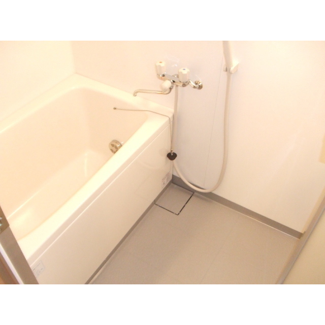 第三戸谷ビル お風呂