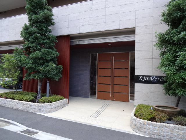 リオ・ヴェルデ0204号室 エントランス