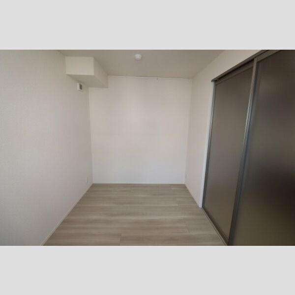 セレスティア大島303号室 洋室④