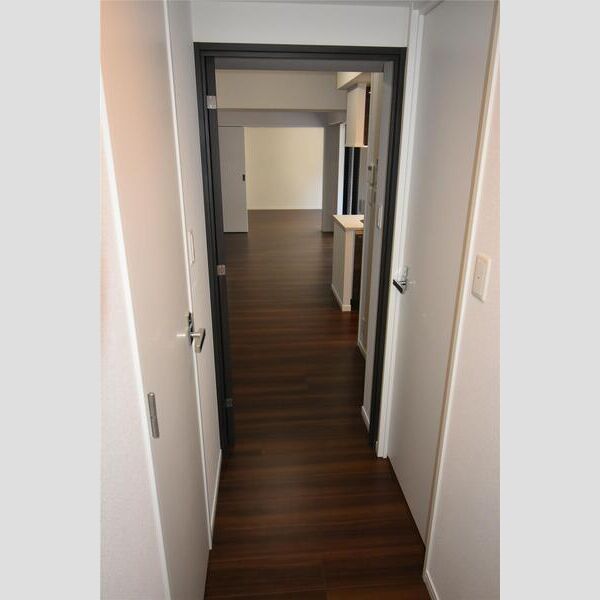 S-RESIDENCE日本橋馬喰町404号室 リビング