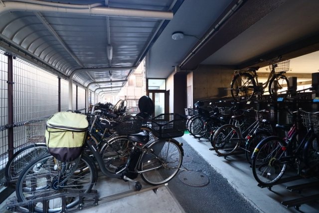 朝日シティパリオ王子神谷5階 駐輪場