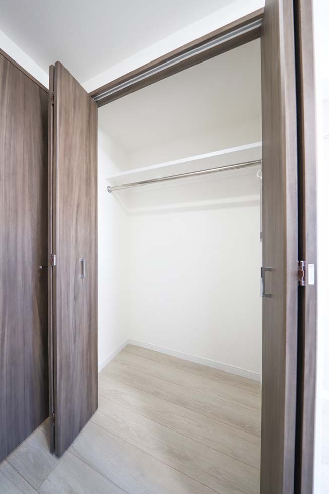 ラフィスタ横浜黄金町404号室 同建物別部屋の参考画像