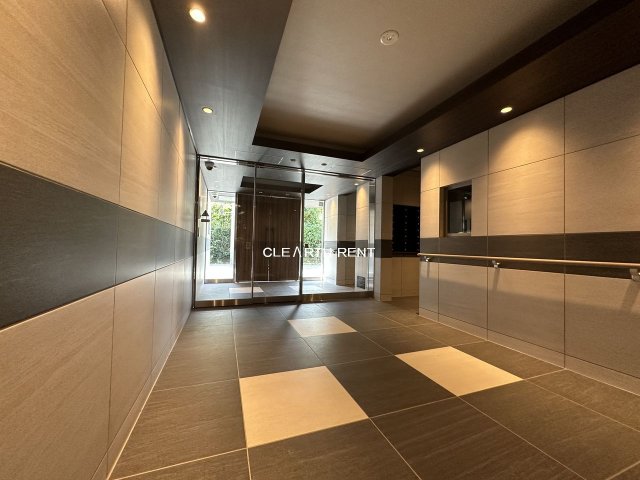 コンシェリア中野弥生町 ＴＨＥ ＲＥＳＩＤＥＮＣＥ3階 エントランス