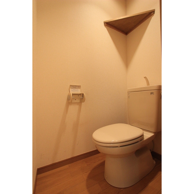 エム　カルチェ 内観