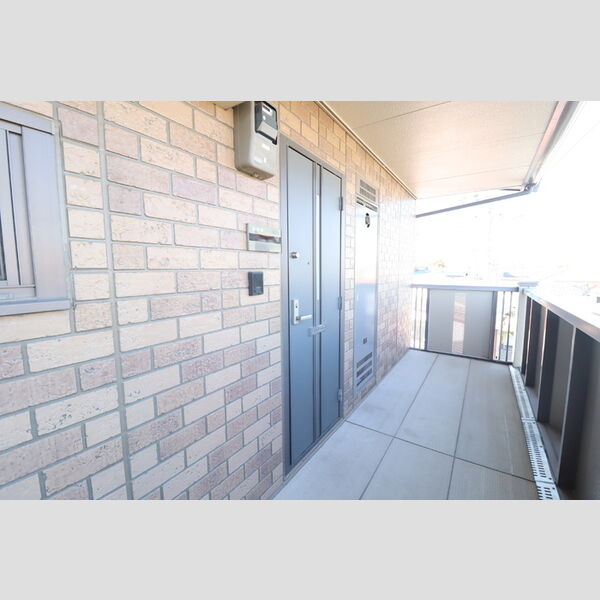 トミージュ305号室 玄関