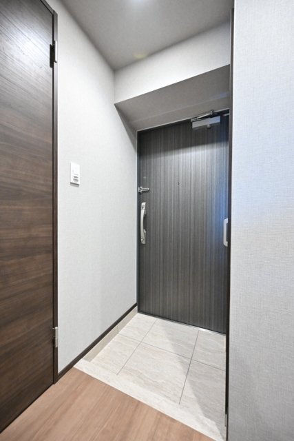 ＧＲＡＮＳＩＴＥ千代田水道橋8階 玄関