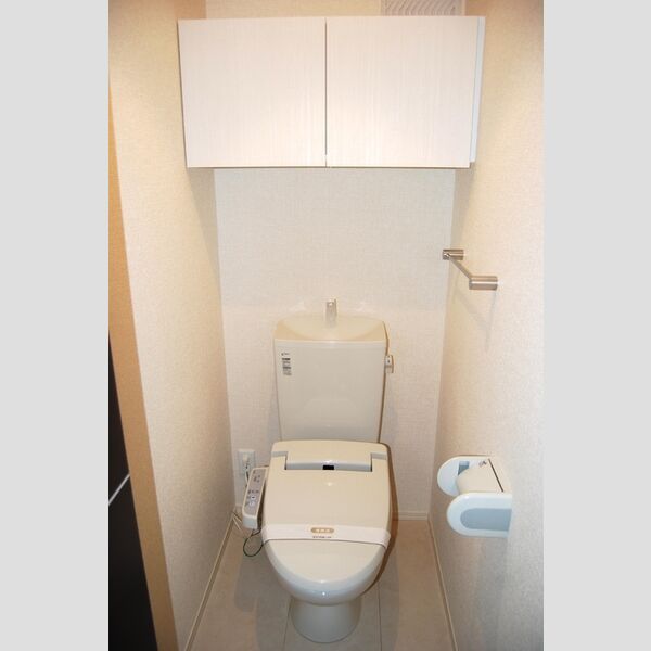 CAPE　KANEKO　B棟 温水洗浄便座