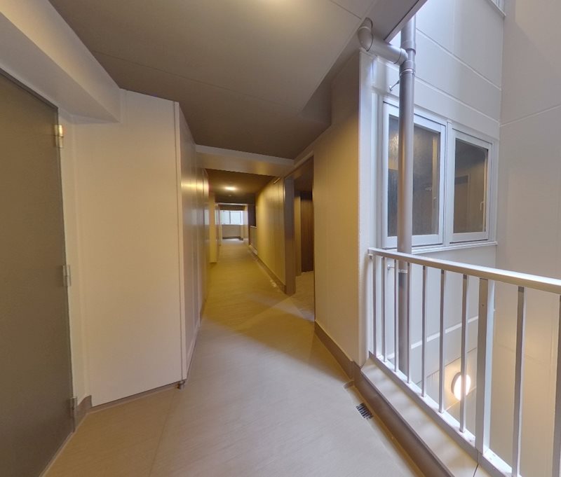 レジディア日本橋馬喰町13階 共用廊下