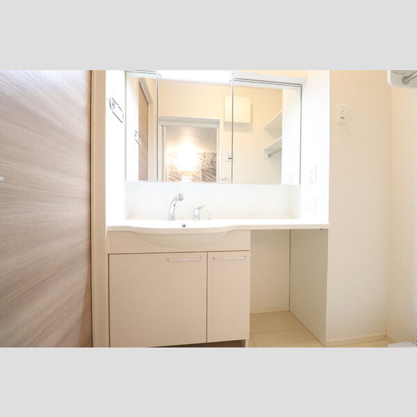 ル・ベリエ ワイド洗面