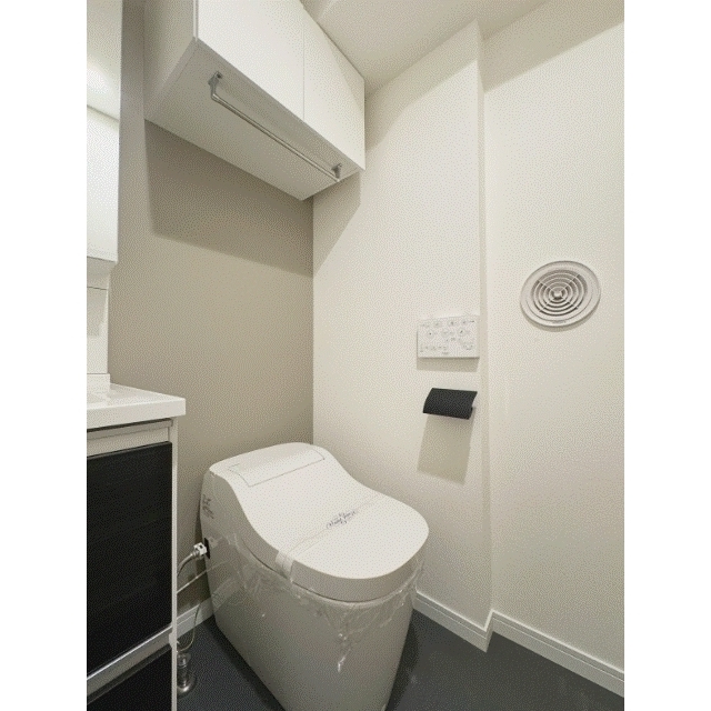 オーパスホームズ三田0601号室 内観