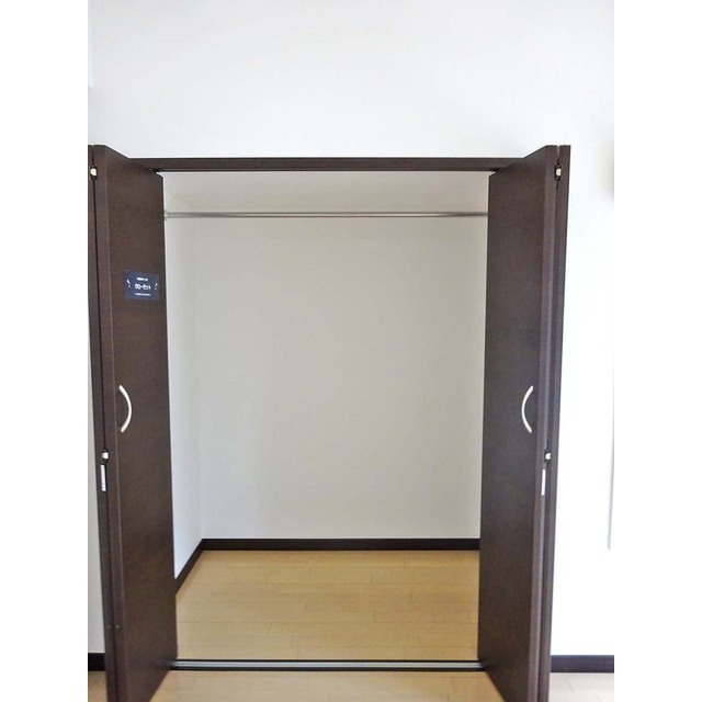 インペリアル常盤松 各室収納付きです