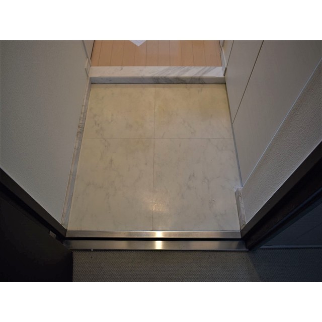 ルクレ森下レジデンス0204号室 玄関