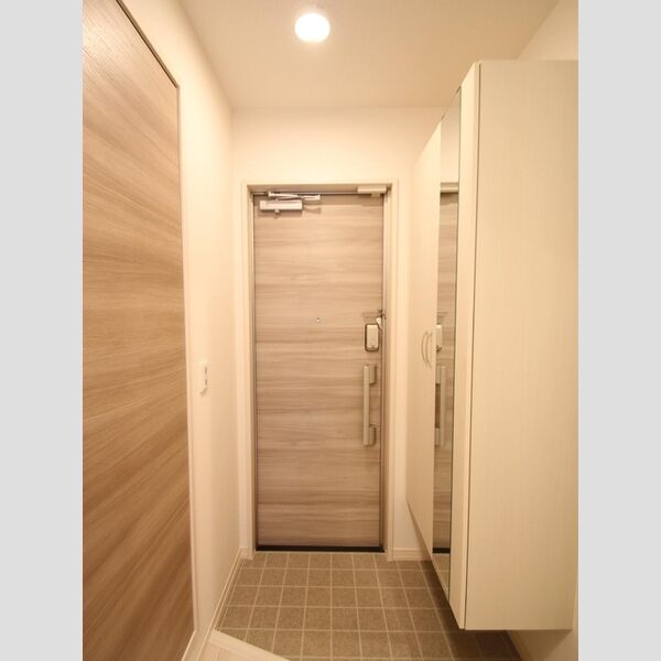 プレシャス富士見 玄関