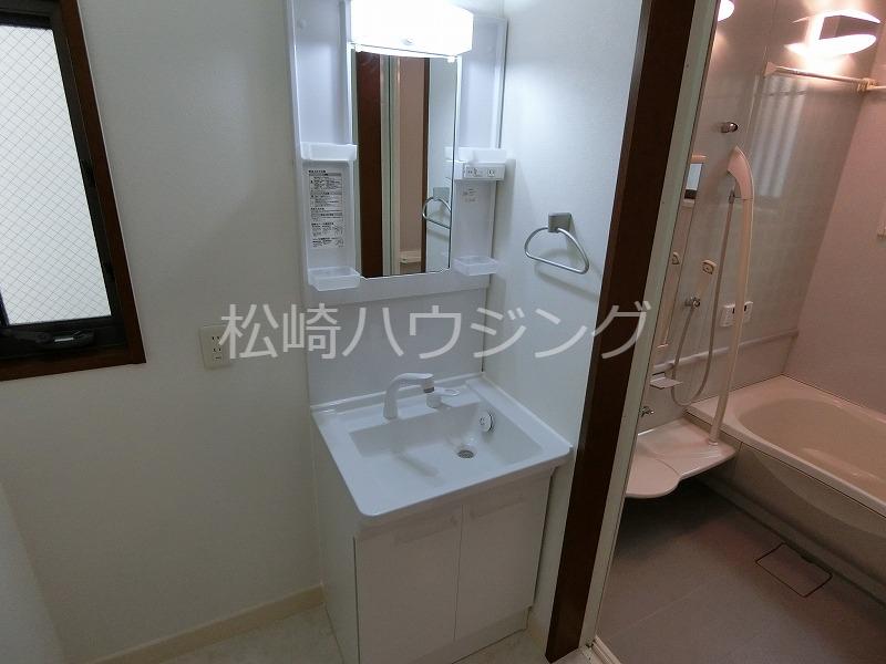 練馬区中村二丁目戸建 洗面