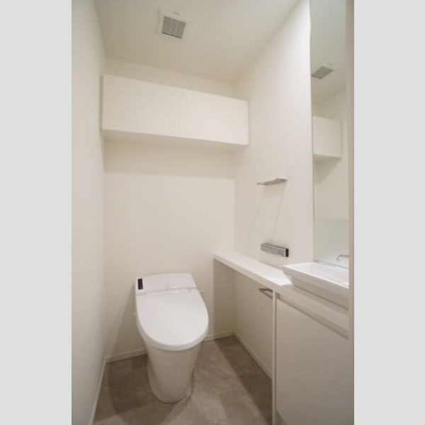 プライムメゾン森下WEST422号室 トイレ