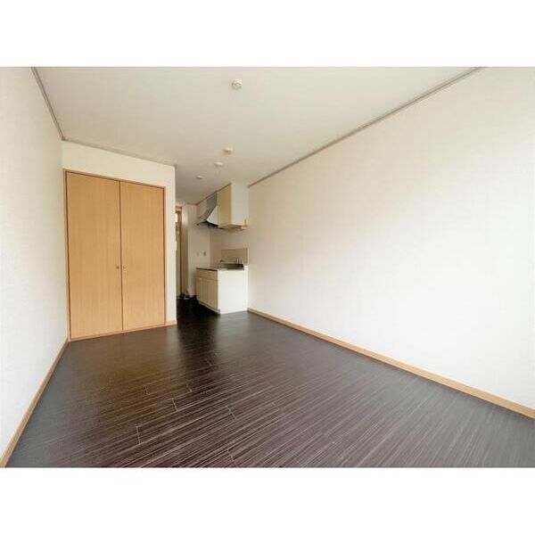 エステートピア稲城 リビング