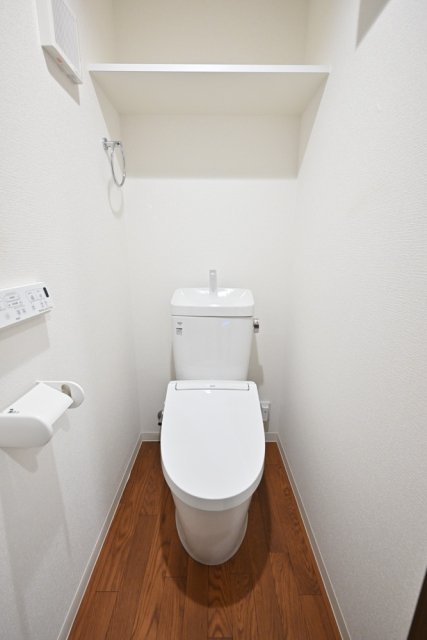 ＫＩ－ＦＬＡＴ永福町4階 トイレ